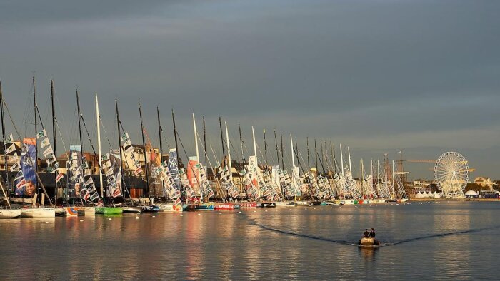 Quai des Imoca village de Saint-Malo - © Arnaud Pilpré