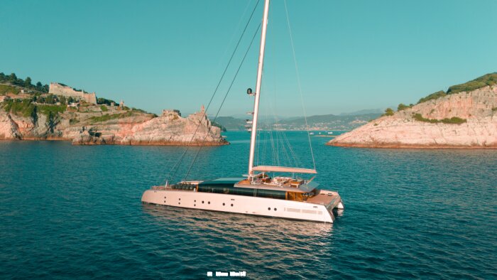 Un bateau-musée, le plus grand catamaran du monde, sillonnera la Méditerranée pendant deux ans - © Max Malth