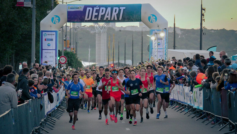 Départ course des 5 km à allure libre accessible à tous les collaborateurs Matmut - © Vincent Bréon