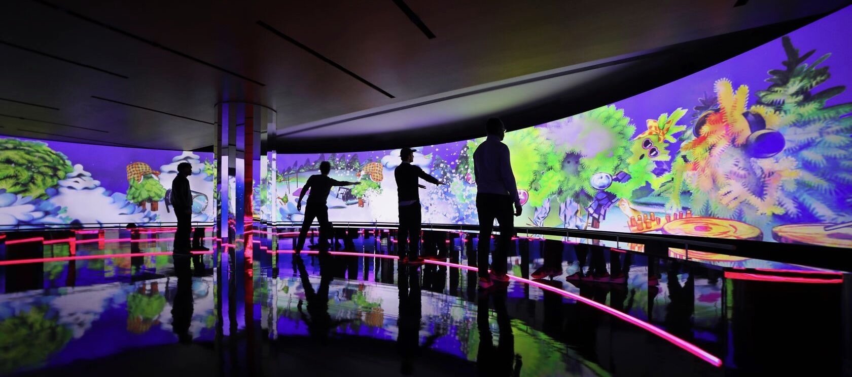 Espace immersif Planète Sapin aux Galeries Lafayette pour les fêtes (fin 2022) avec Bonjour Interactive Lab et AP-01 Studio  - © Digital Essence