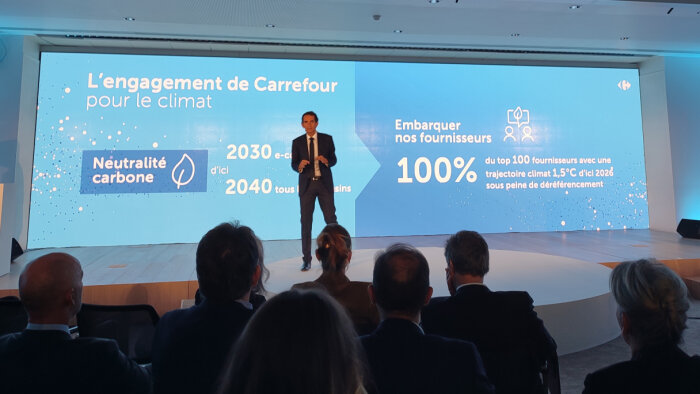 Carrefour s’engage et veut entrainer ses fournisseurs avec lui, dans la trajectoire 1,5°. - © Républik Retail / CC