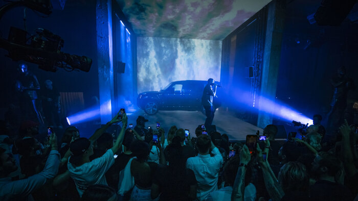 Soirée de lancement de la campagne au Palais de Tokyo  avec le rappeur Kano sur scène - © David Shepherd