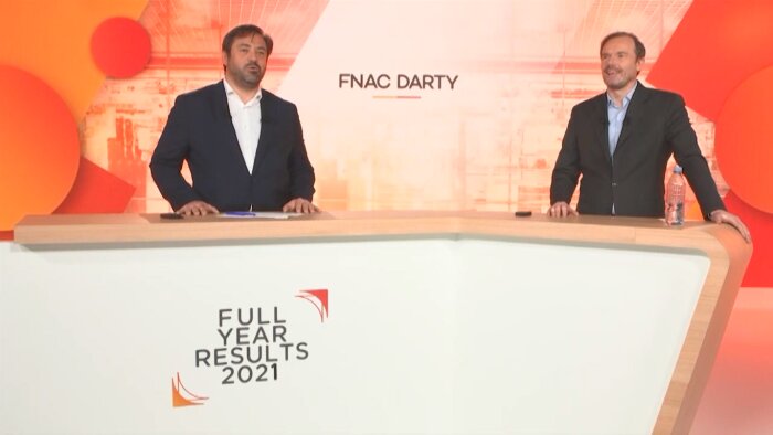 Enrique Martinez, directeur général, et Jean-Brieuc Le Tinier, directeur financier de Fnac Darty. - © D.R.