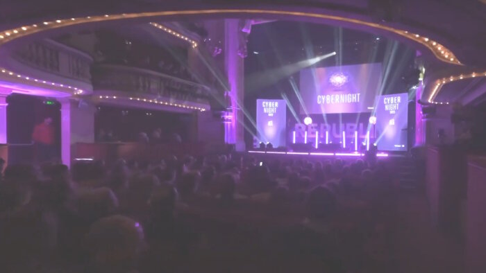 L’édition 2024 de la Cyber Night aura lieu au Théâtre Mogador à Paris. - © Républik Cyber