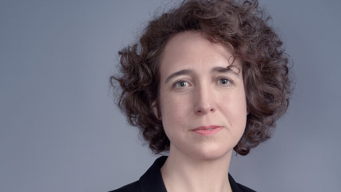 Estelle Ardouin, directrice de la communication interne et institutionnelle d’Allianz France - © www.arlency.com