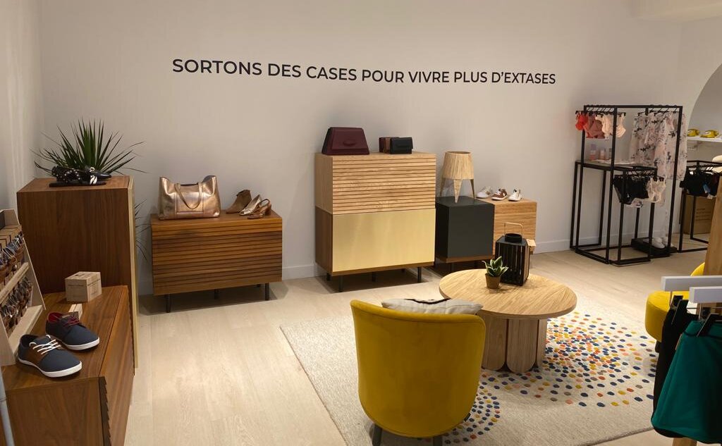 Le premier Sauvage Poésie a été ouvert à Trouville. - © Sauvage Poésie