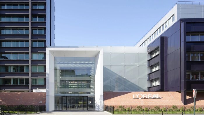 L’Oréal à Clichy : un siège stratégique ancré dans l’histoire industrielle et le tissu territorial - © WILMOTTE & ASSOCIÉS