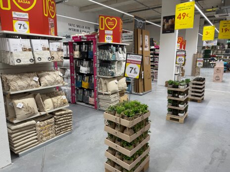 Maxi Bazar Saint-Ouen - © Maxi Bazar