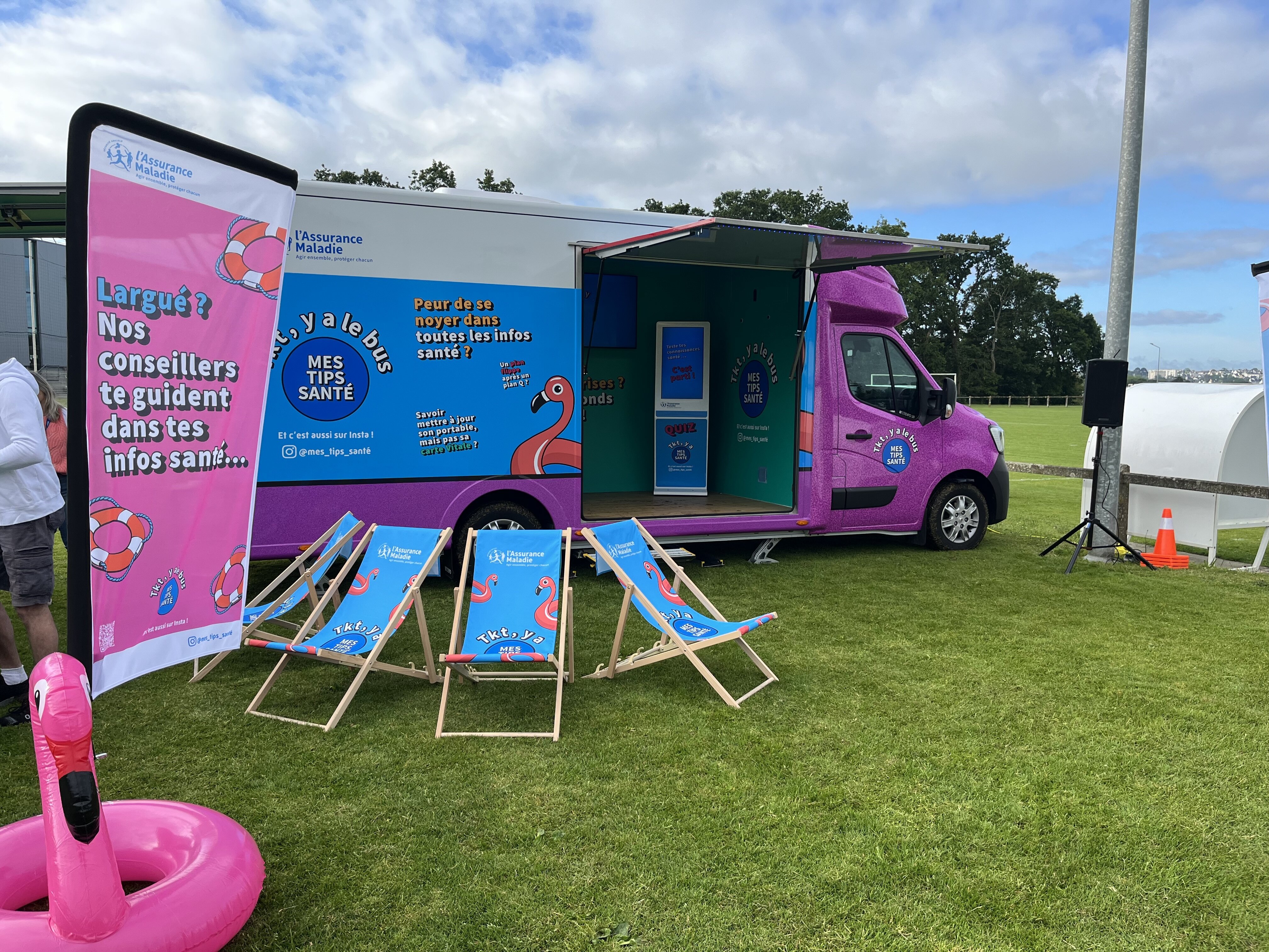 Le bus Mes Tips santé - © Assurance Maladie