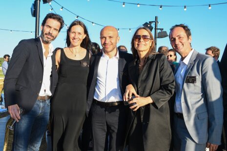 Thomas CAMILLE (PATAUGAS), Jade SAUZET (REPUBLIK), Rami BAITIEH (CARREFOUR), Anne-Laure COUPLET (Ulysse holding), et Johan BENOUALID (AKENEO) - © Républik Retail