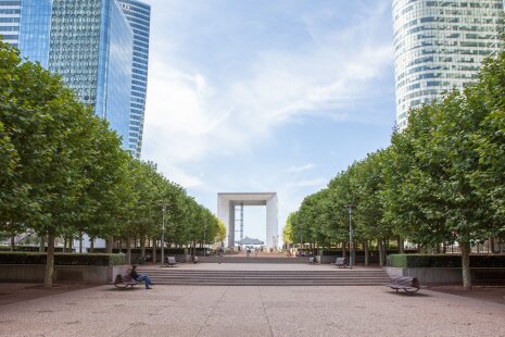 Vue de la Grande Arche de La Défense - Avant - © MDP - Paris La Défense
