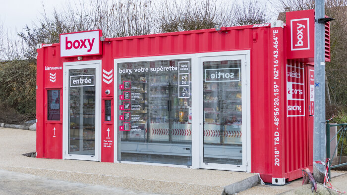 Boxy n’a besoin que d’une prise de courant pour être installé. - © YOANN OUAHCENE