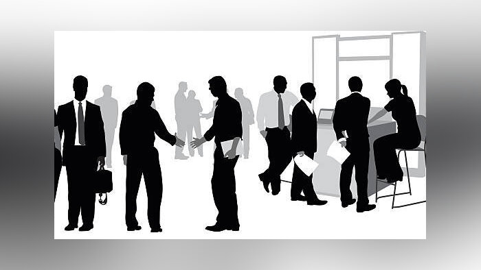 Rencontres professionnelles sur un salon - © Getty Images A-Digit