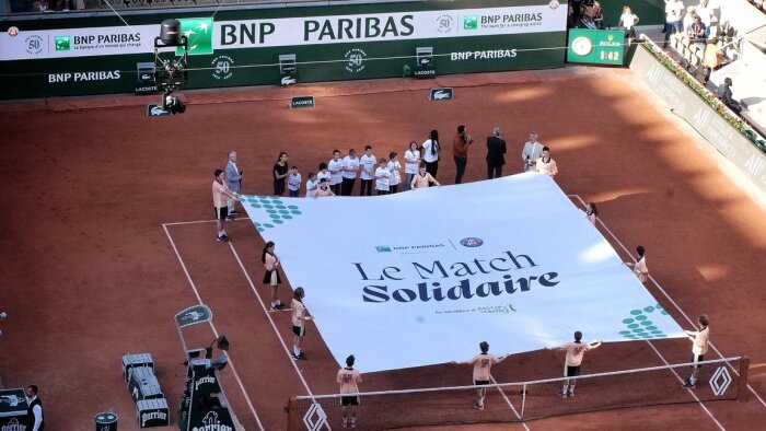 BNP Paribas avec la FFT a organisé le « Match Solidaire » comptant pour le 1er tour de Roland-Garros - © BNP Paribas