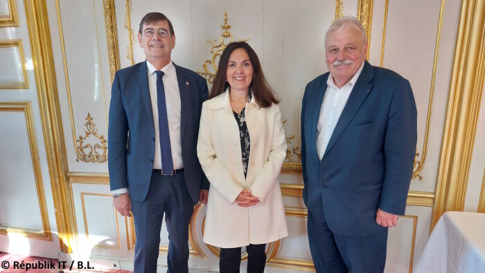 De gauche à droite, les sénateurs Patrick Chaize, Patricia Demas et Jean-François Longeot. - © Républik IT / B.L.