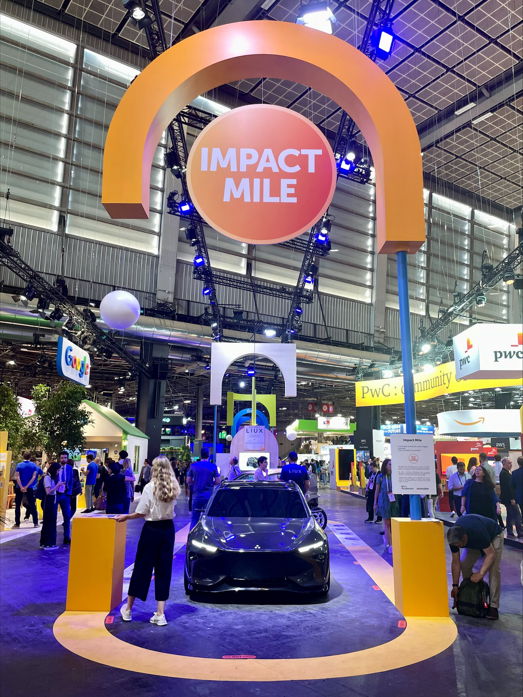 L’Impact Mile, une nouvelle allée dédiée au reveal, en première mondiale, de produits - © PublicisLive Paris