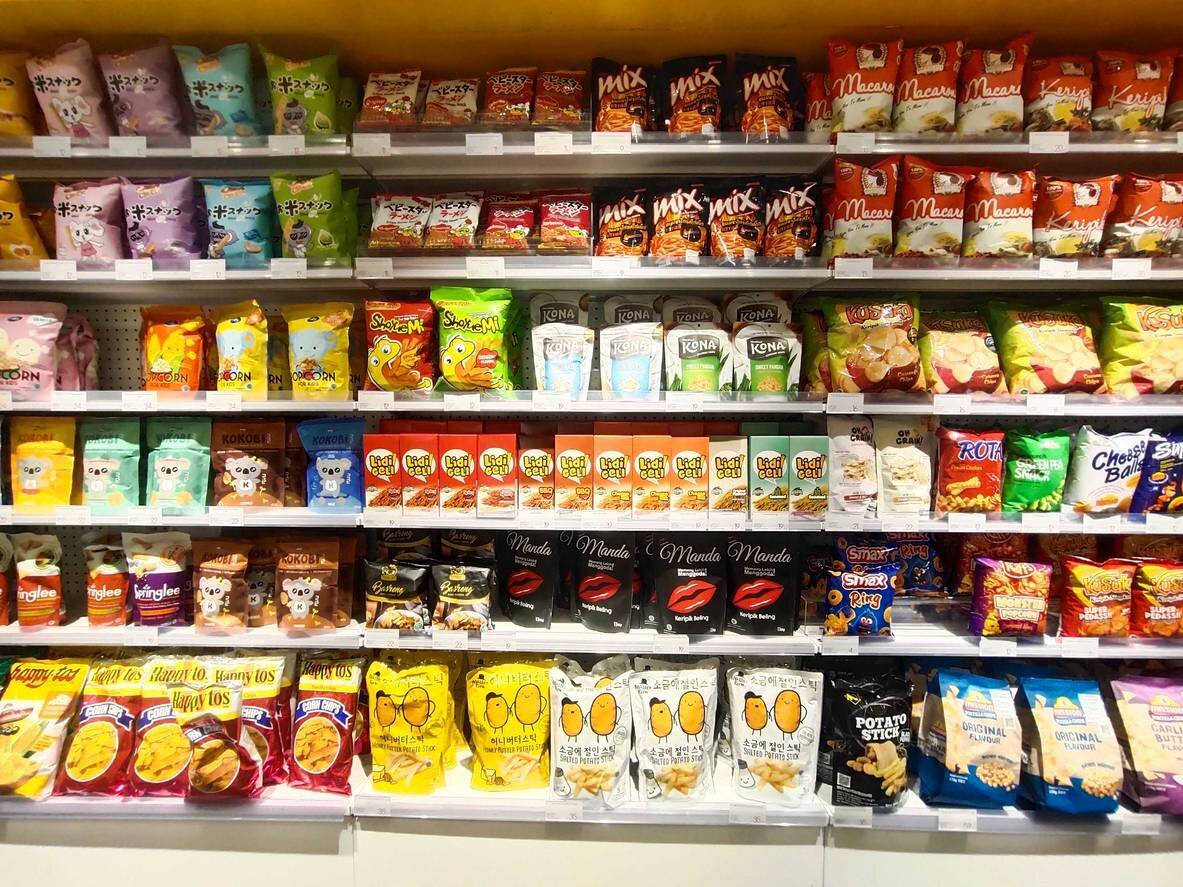 Un rayon de supermaché applicant une technique de facing - © D.R.