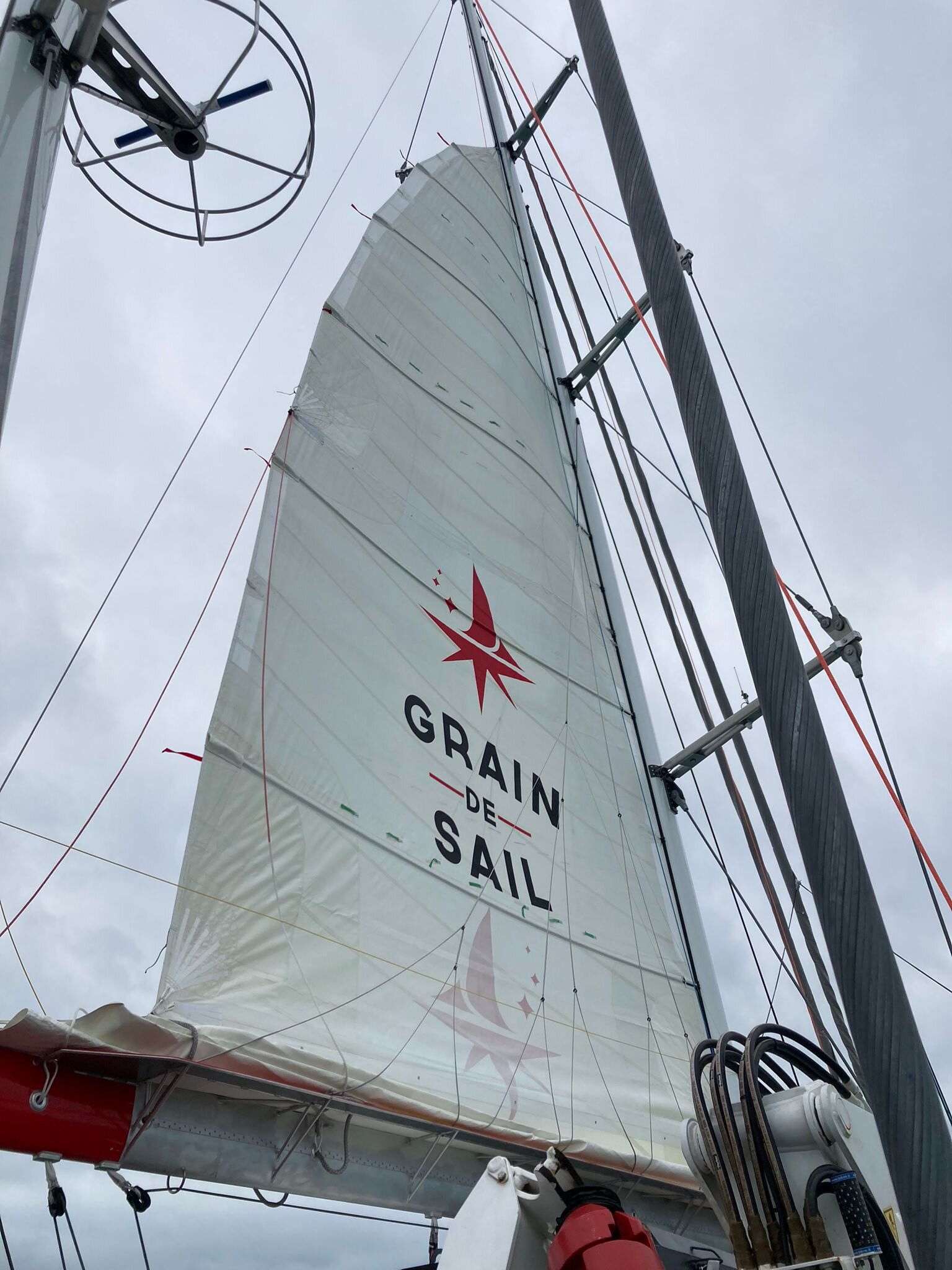 Le Grain de Sail II est enfin coiffé - © D.R.