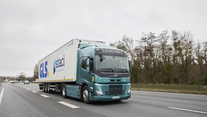 L’e-tracteur de Volvo a été testé sur des trajets de 160 kilomètres en Île de France. - © D.R.