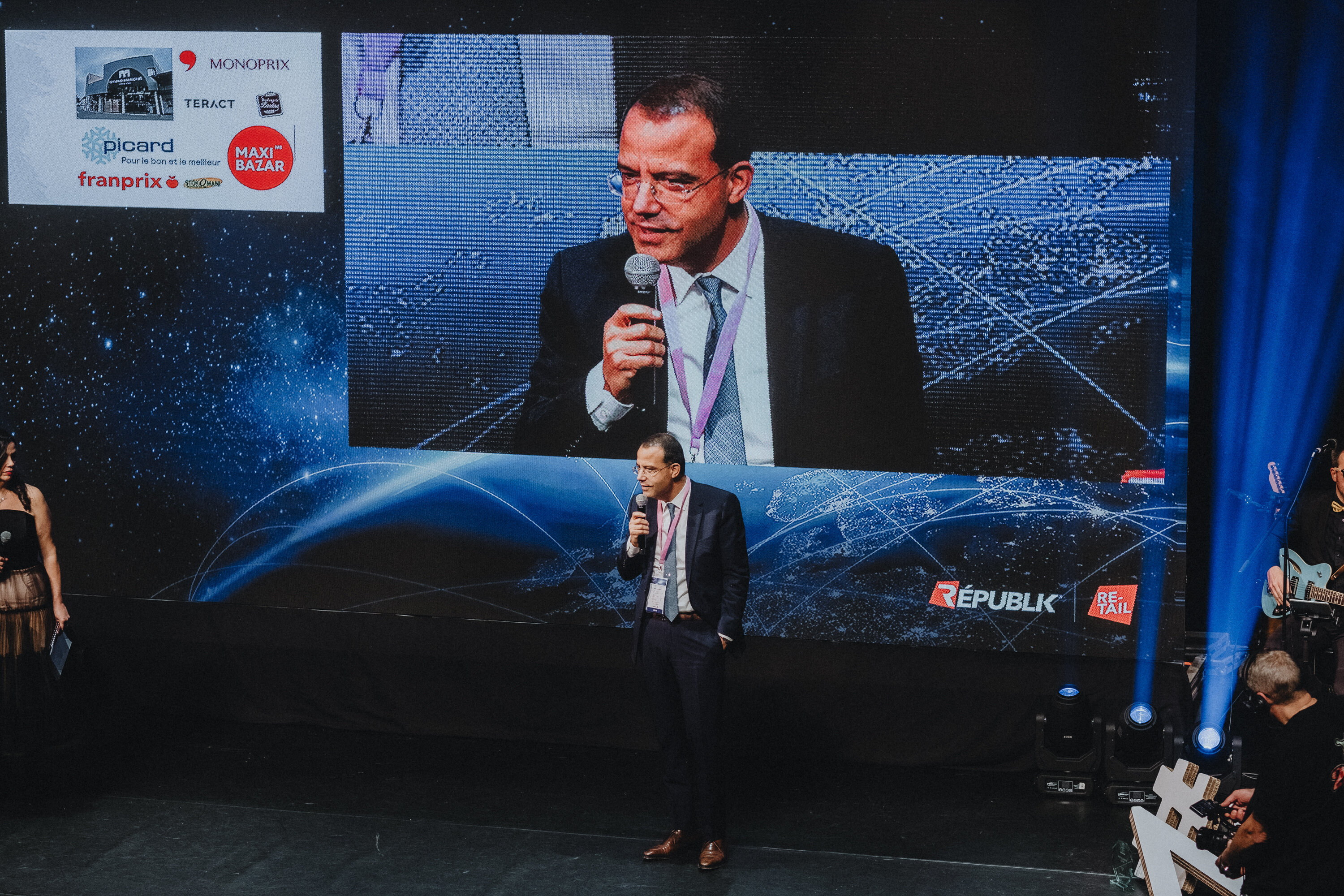 Moez-Alexandre Zouari a rappelé au micro sa passion pour le carrelage, le client et le commerce. - © Républik Retail