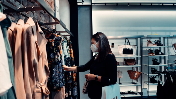 Les sessions de shopping plaisir ont diminué au profit des achats efficaces. - © Arturo Rey