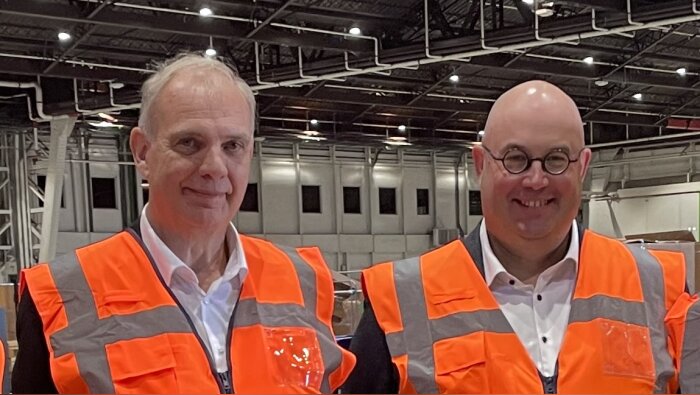 Daniel Dendievel et Benoit Bocquet ex et nouveau directeur supply chain France. - © D.R.