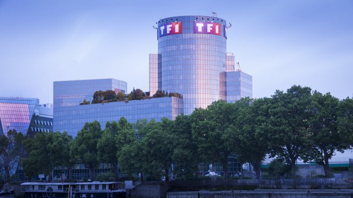 La tour TF1, à Boulogne-Billancourt, est le siège du groupe TF1 depuis 1992. - © Frédéric Berthet