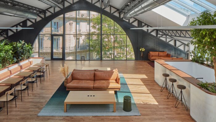 Les bureaux de PayFit se trouvent dans une ancienne confection de train, tout près de Saint-Lazare. - © Michel Giesbrecht