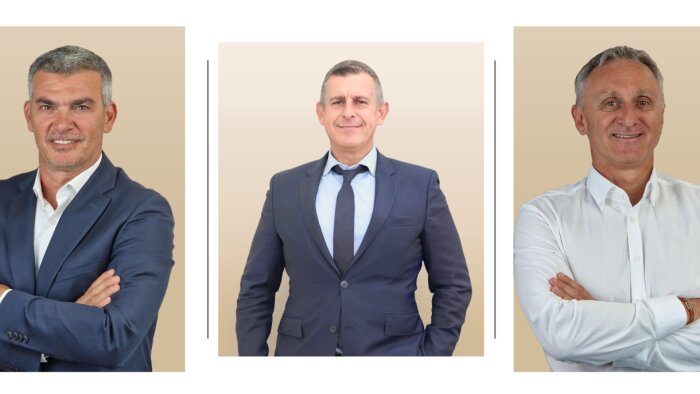 Laurent Deveze (à gauche), Richard Caron (au centre) et Éric Bompar (à droite) - © D.R.