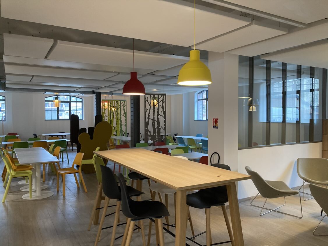 Le patrimoine tertiaire de la SNCF présente des enjeux de transformation pour s’adapter aux évolutions du travail. - © D.R.