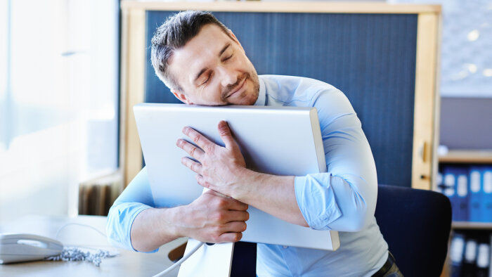 Les salariés ressentent-ils moins la nécessité de s’approprier leur bureau post-Covid ? - © Getty Images/iStockphoto annebaek