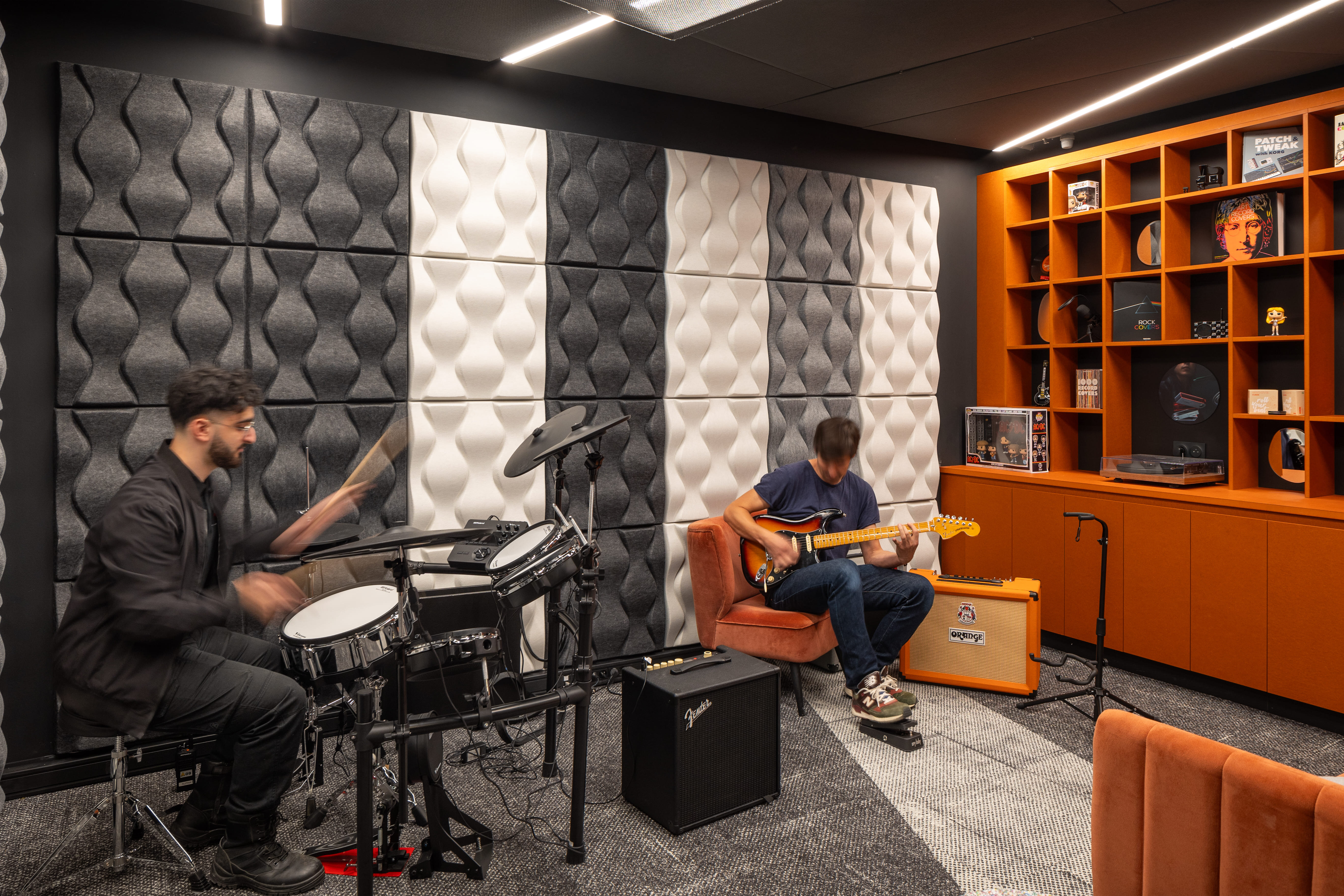 La Music Room, antre du « Ledger Band » - © Antoine Mercusot