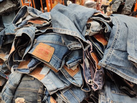 Le jeans Levi's a de nouveau le vent en poupe. - © Républik Retail
