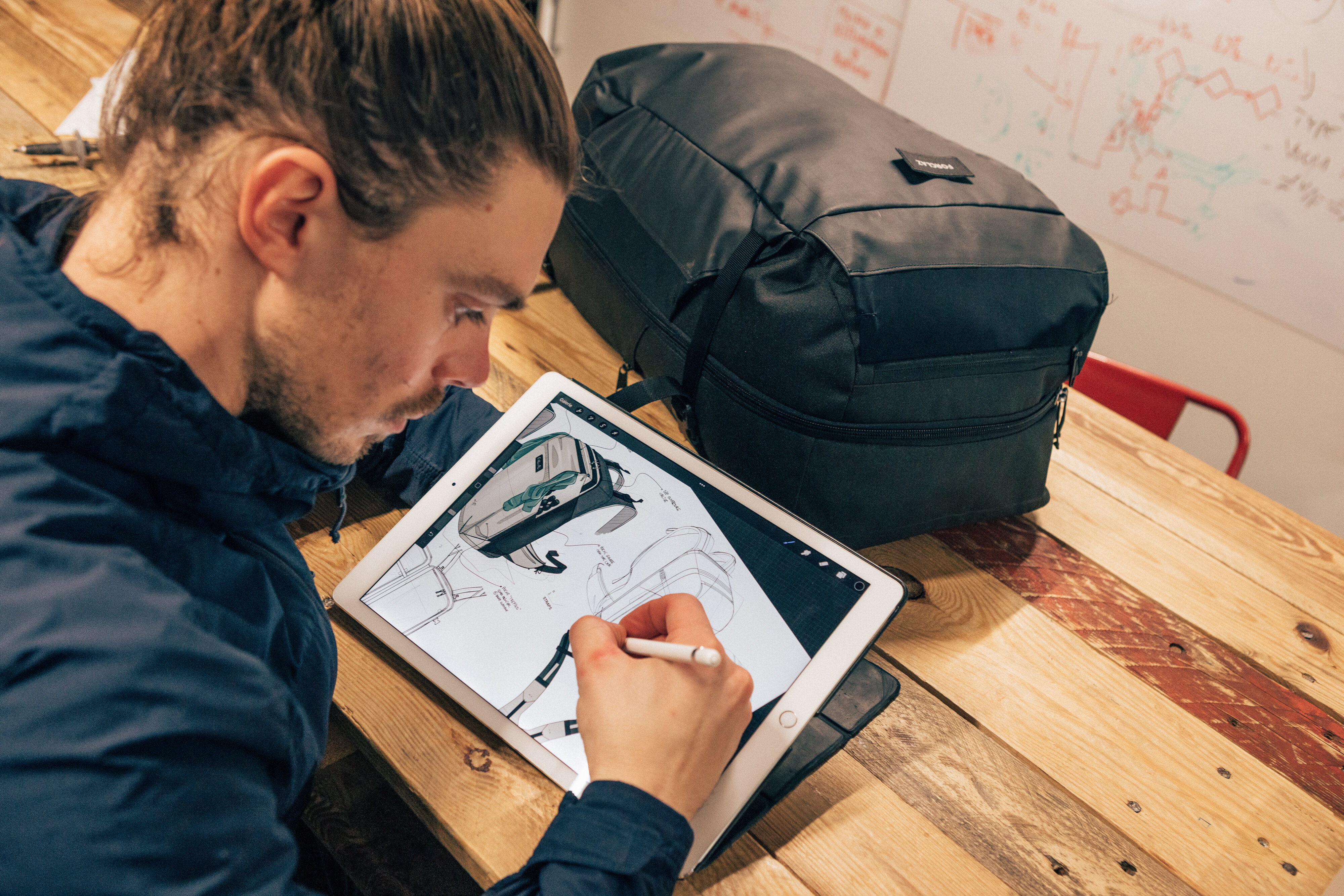 Chaque équipe produit est composée d’un ingénieur, designer, chef de produit et responsable d’approvisionnement. - © Matt GEORGES