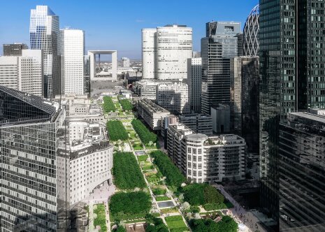 Vue aérienne de l'esplanade de La Défense - Après - © MDP - Paris La Défense