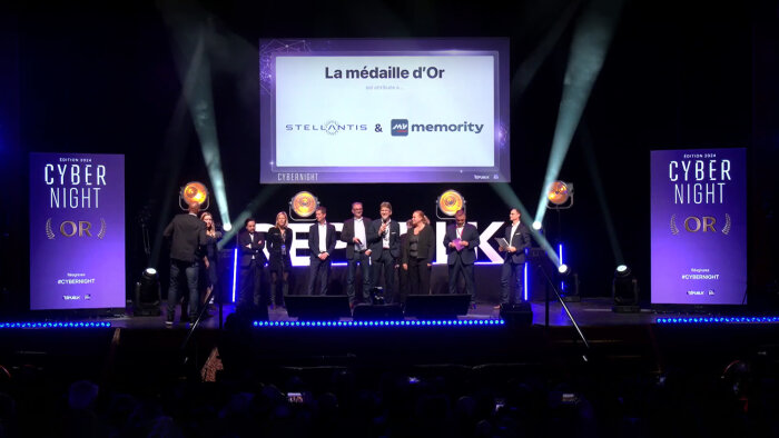 Remise de la Médaille d’Or à Memority et Stellantis à la cérémonie de la Cyber Night 2024.  - © Républik Cyber