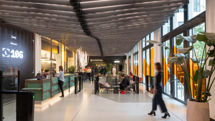 Le 106 rue du Temple, à Paris, est le nouveau siège mondial de Ledger. - © Antoine Mercusot