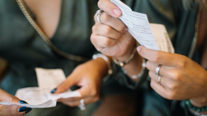 Les Français restent toujours attachés au papier. - © Anna Taraze