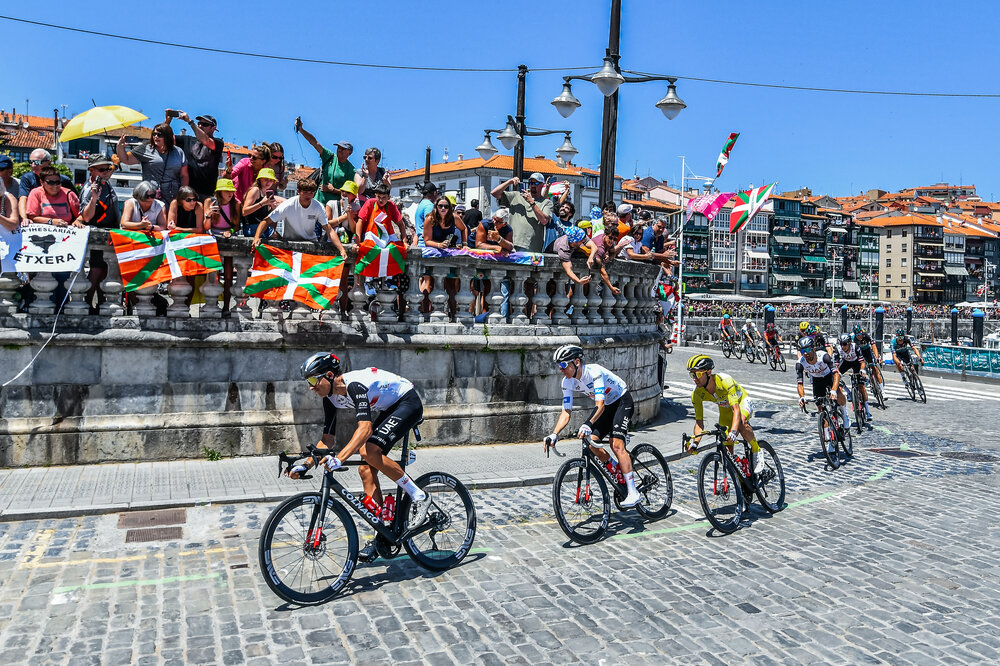 Le TDF apporte de la visibilité et des retombées économiques aux villes-étapes (photo Amorebieta-Etxano / Bayonne Étape 3) - © Charly Lopez A.S.O.