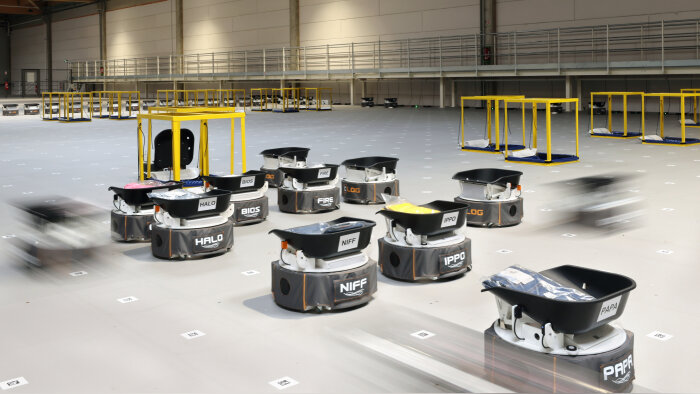 Beaumanoir a mis en service 70 robots sur le site de Poupry, près d’Orléans. - © C-LOG