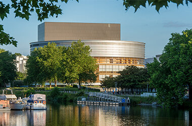 La Cité des congrès de Nantes, un équipement métropolitain qui a pris sa place dans son environnement - © Cité des congrès de Nantes