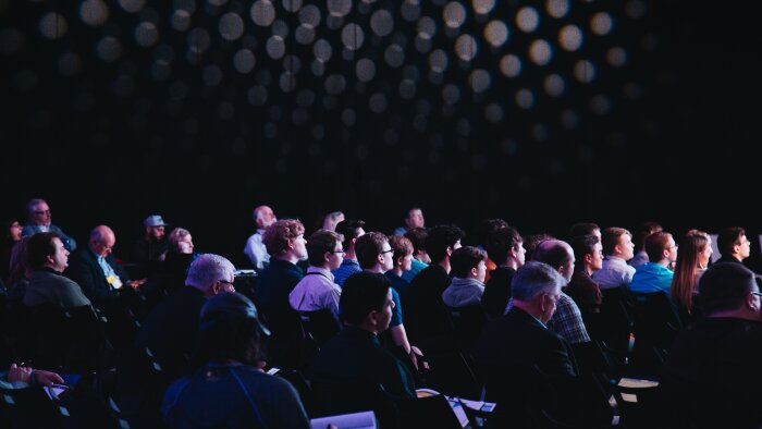 Les congrès et événements en présentiel sont revenus en force - © Headway