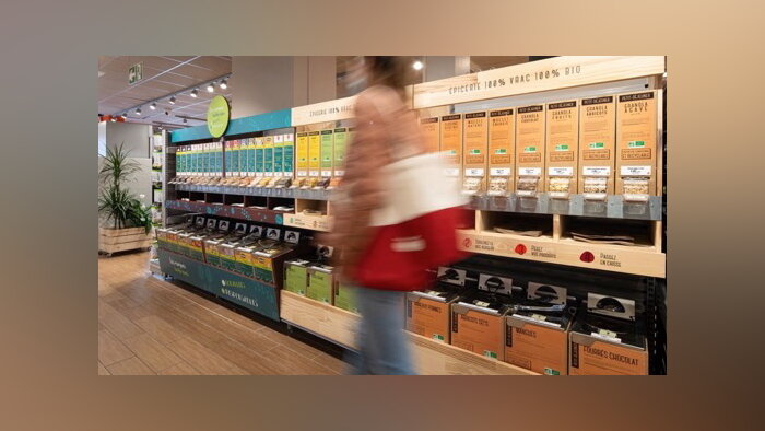 Quatre magasins Franprix ont été équipé d’un meuble spécialement conçu pour ce projet. - © Franprix