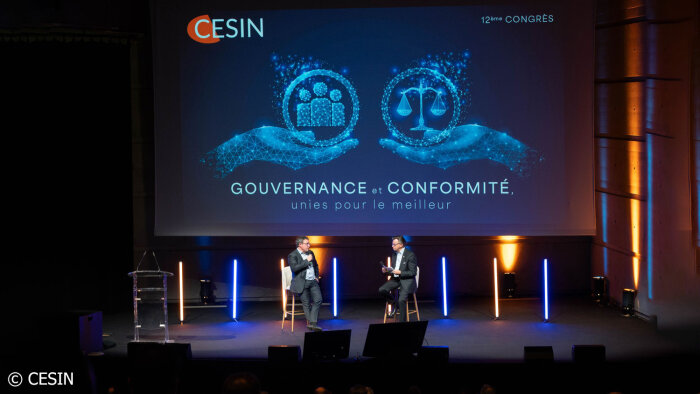 Alain Bouillé (à droite) avec Vincent Strubel (DG ANSSI) au Congrès du CESIN 2024. - © CESIN